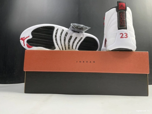 Jordan 12 Twist CT8013-106 Air 0704
